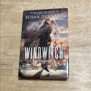 Windwitch by Susan Dennard A Witchlands Novel